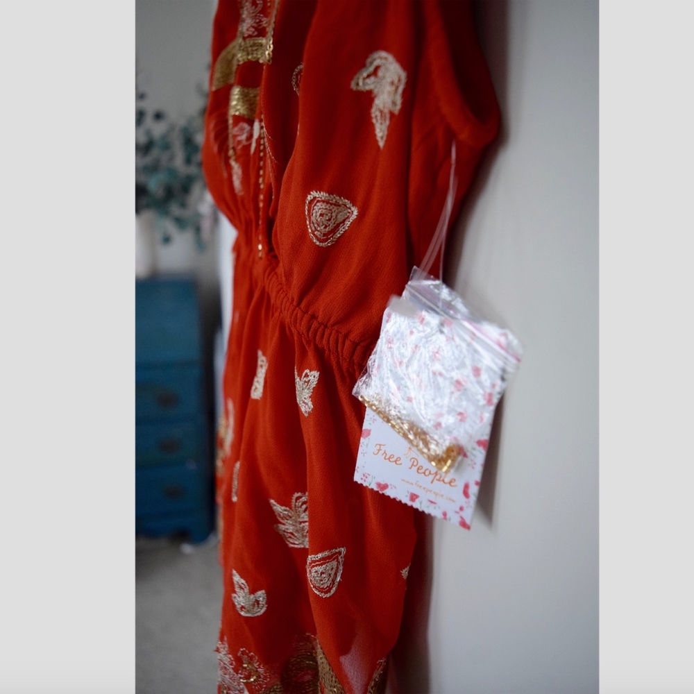 {Free People} Orange plunge top - Picture 2 of 8